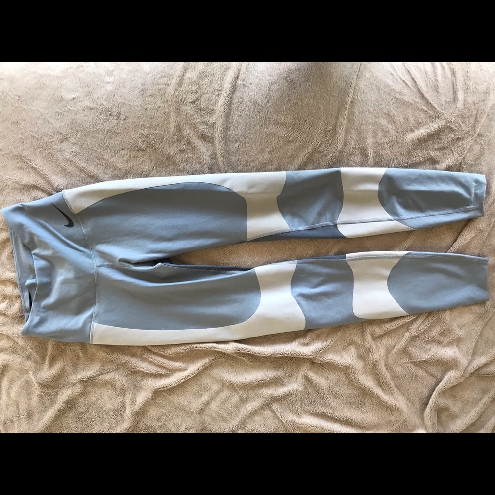 Nike multicolor workout leggings